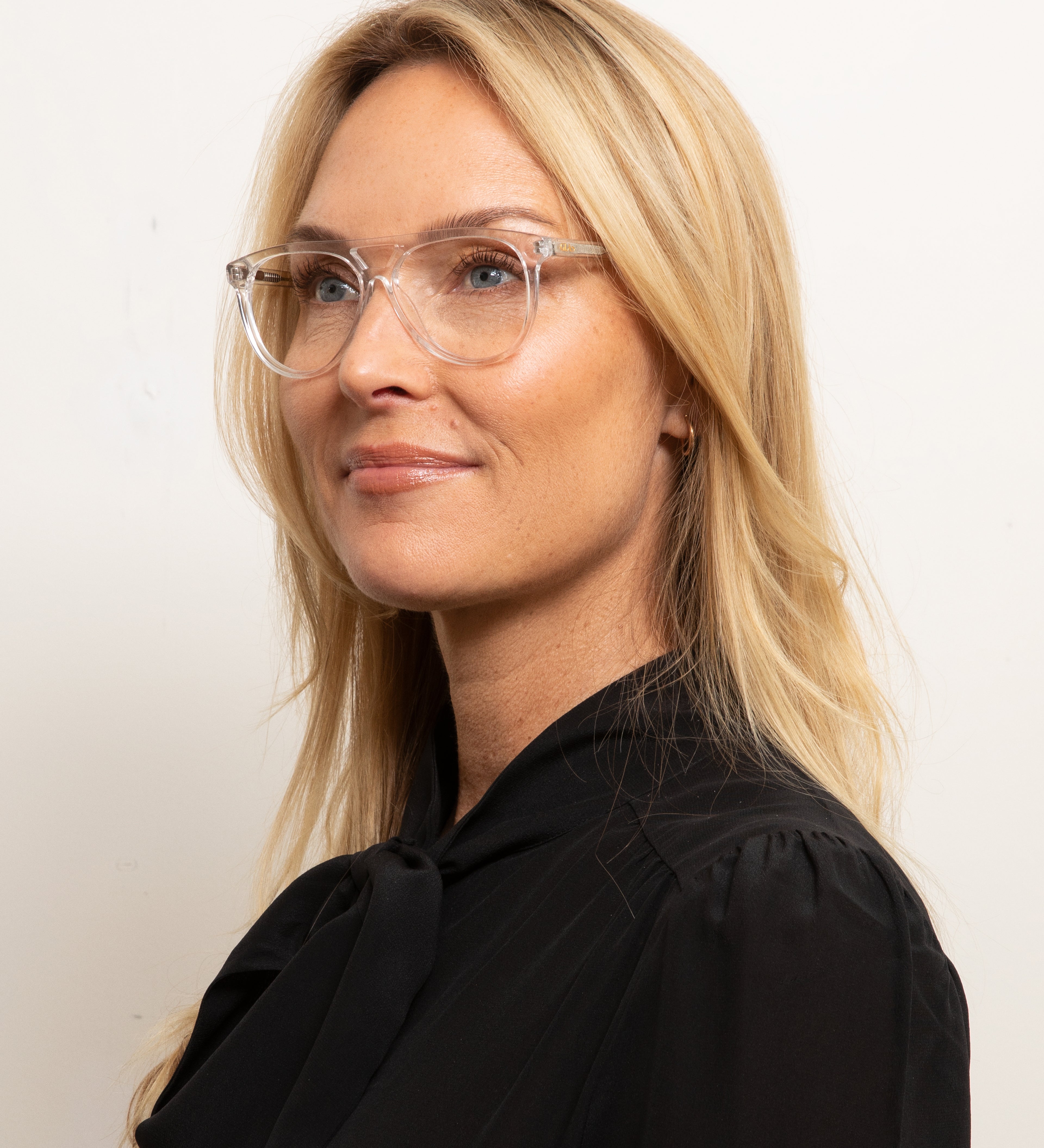 Amelia Transparent Blue Light