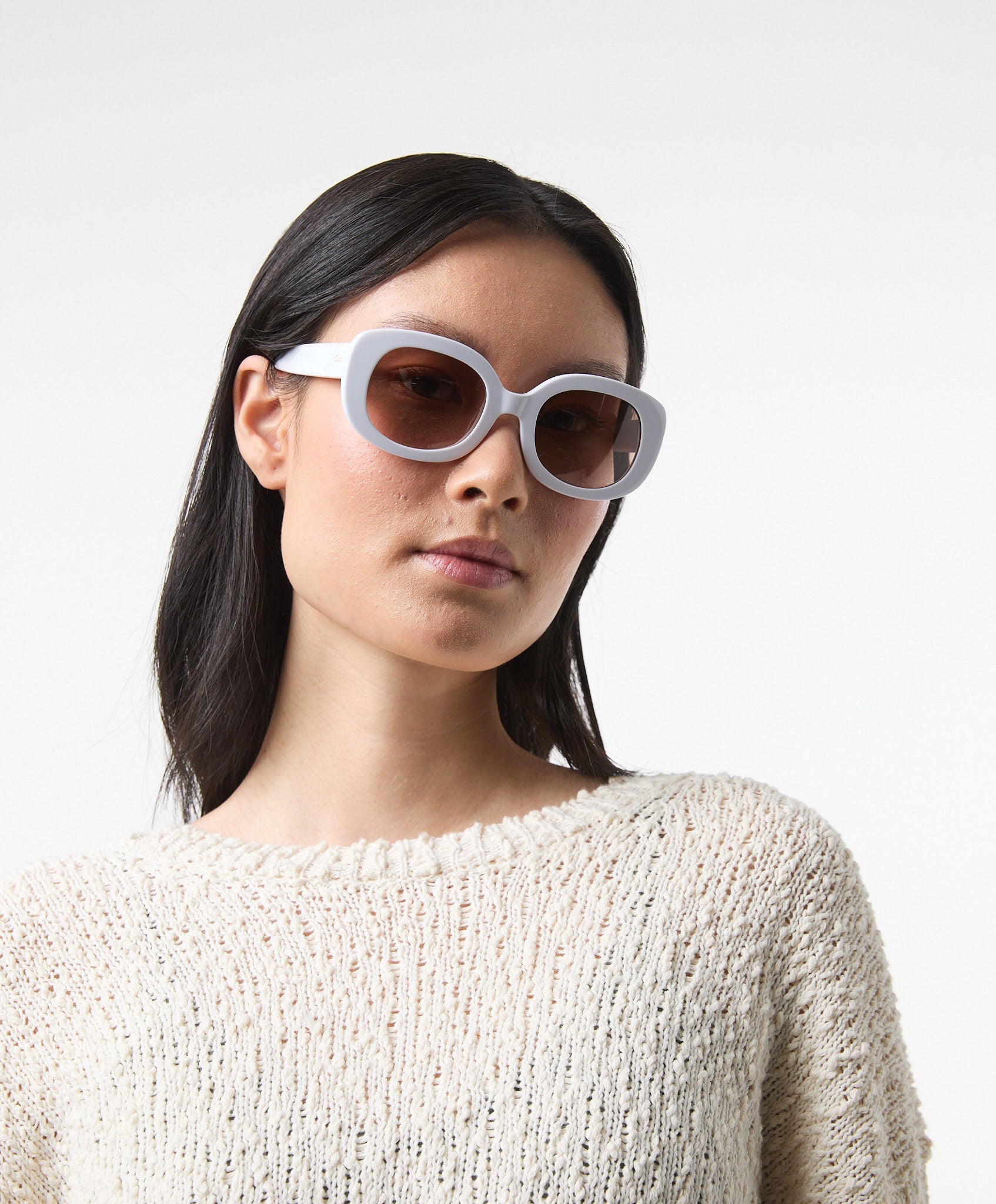 Maj White Sunglasses