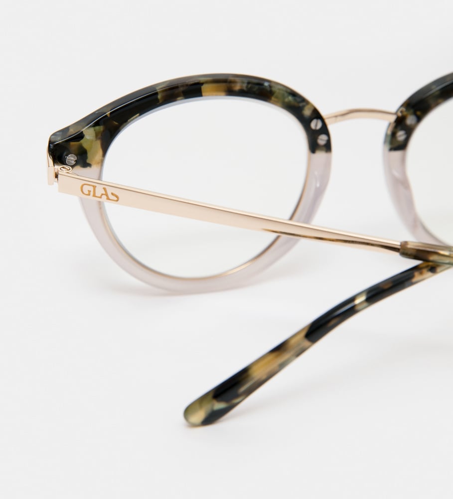 Mira Pistachio Blue Light